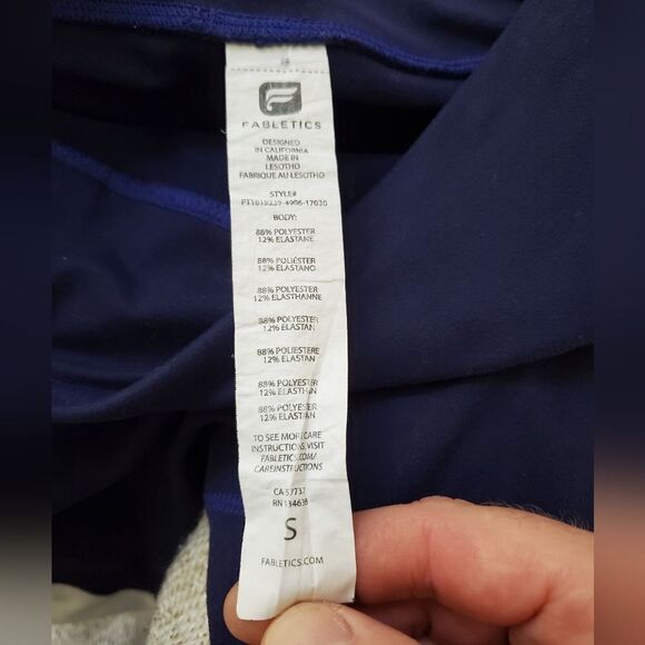 Fabletics Salar Statement PowerHold Legging sz Sm - Picture 11 of 12